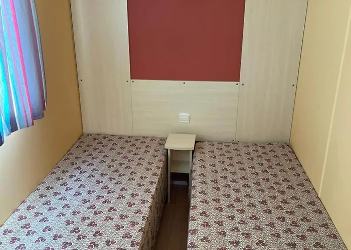 Martins Nazare Land's Hause *